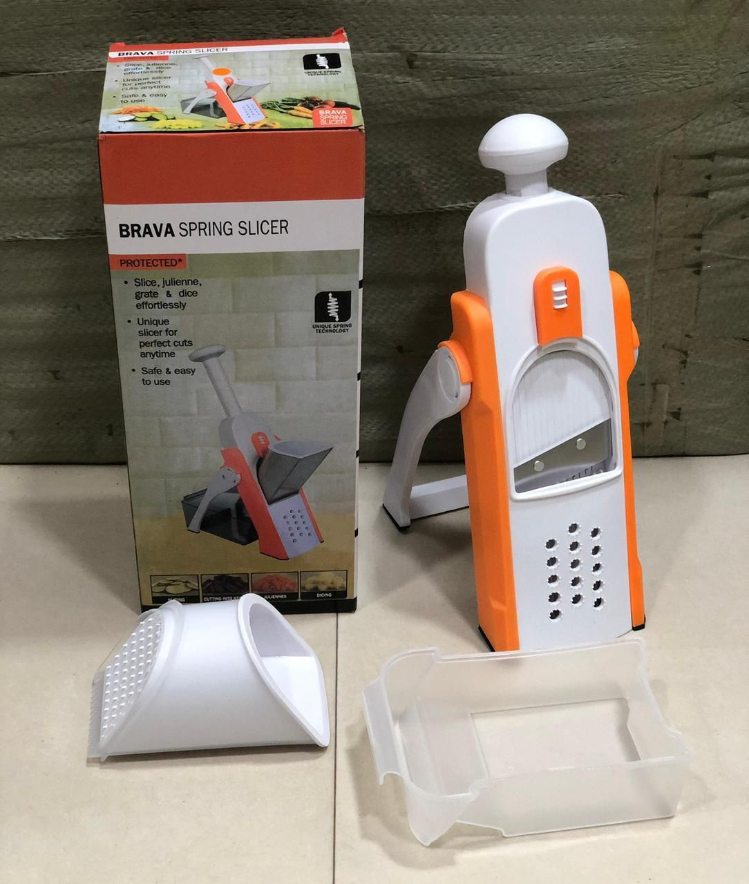 🥕🔪 Slice Smarter, Faster & Safer with the Brava Spring Slicer!