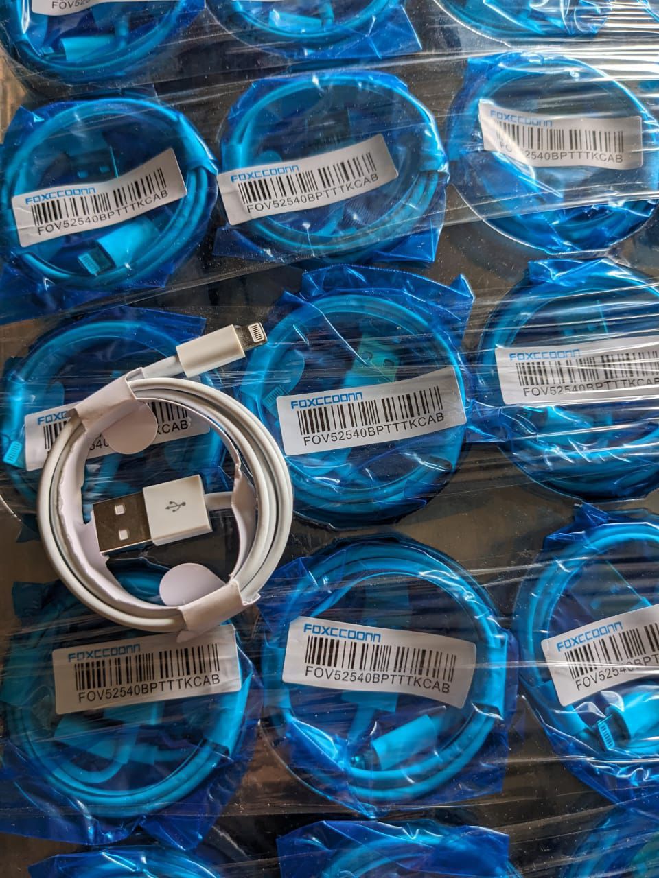 Foxconn Lightning Cable for iPhone – Fast Charging & Data Sync USB Cable (Durable Quality)