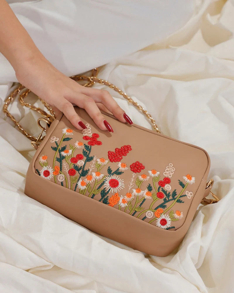 Luxury Floral Embroidery Chain Bag – Chic Shoulder Purse for Women ✨