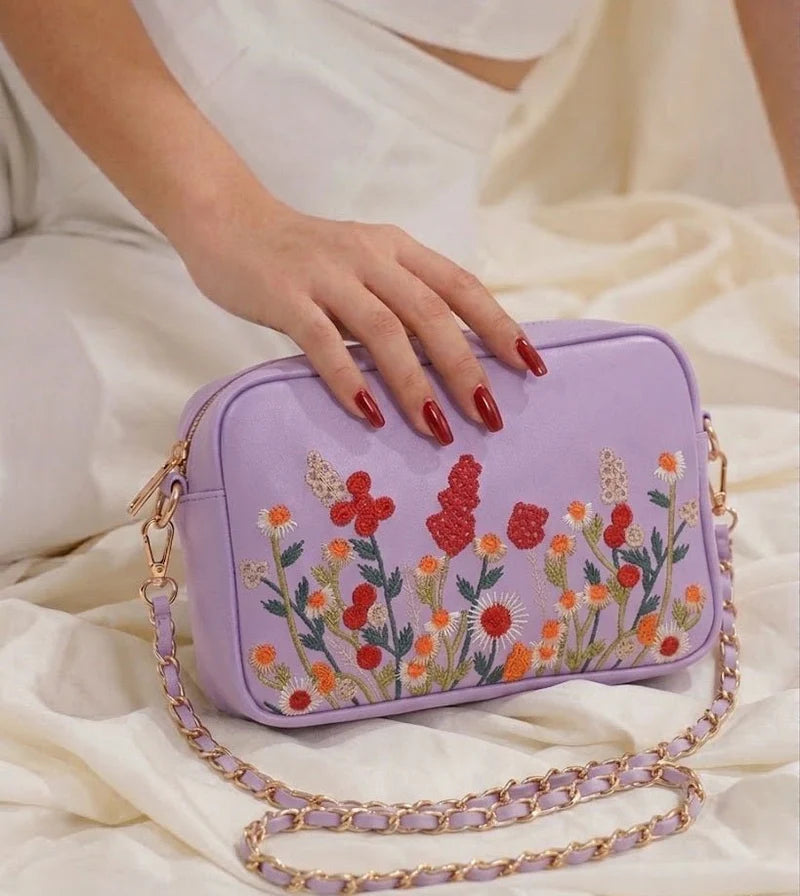 Luxury Floral Embroidery Chain Bag – Chic Shoulder Purse for Women ✨