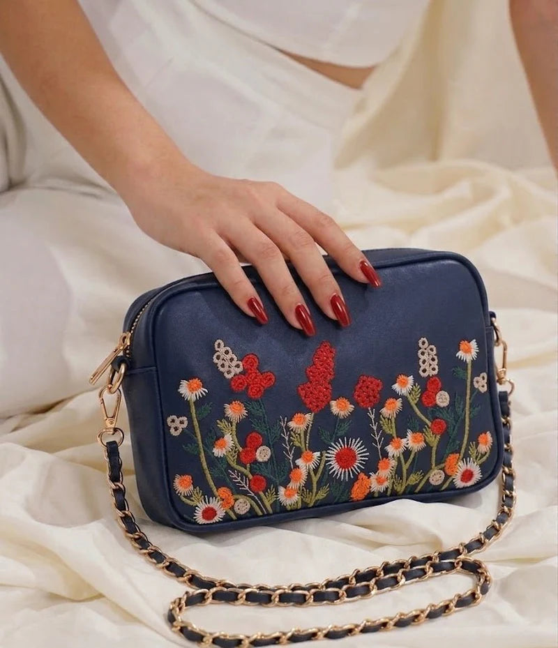 Luxury Floral Embroidery Chain Bag – Chic Shoulder Purse for Women ✨